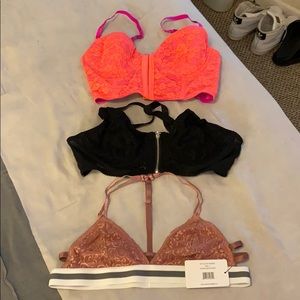 3 cute bra’s 😍 super sexy
